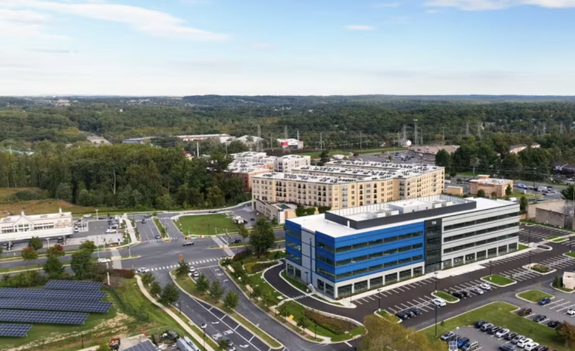 Monument Innovation Center | Cameron Roofing | TPO Roof